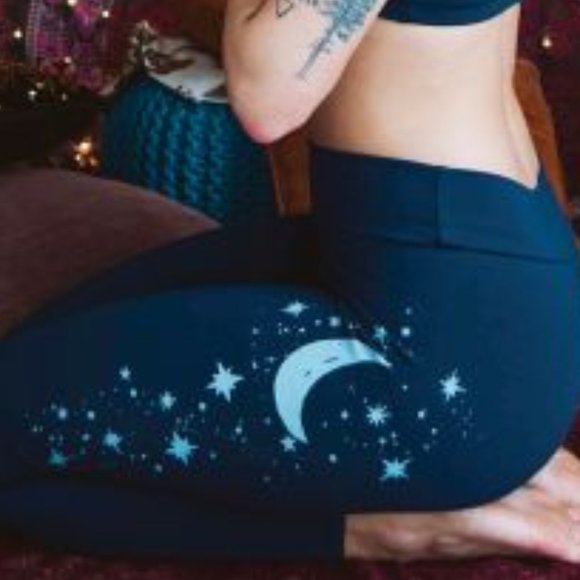 USA Made Eco Friendly Moon & Star Leggings - Picture 6 of 7